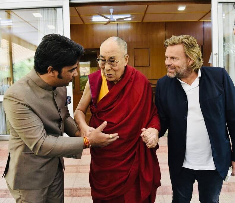 Kamlendra Singh Ranawat travelling with guests